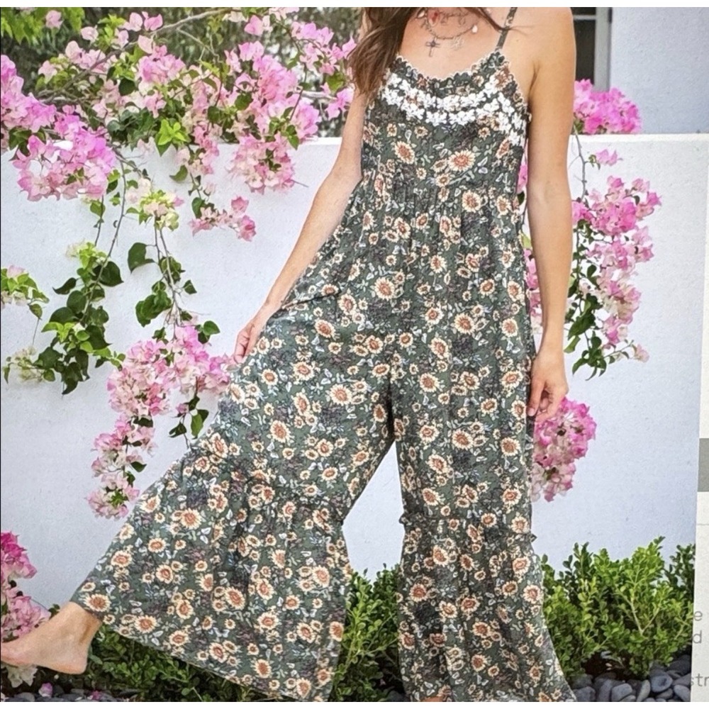 Natural Life Harley Embroidered Jumpsuit Olive Green Floral Wide Leg Small Boho